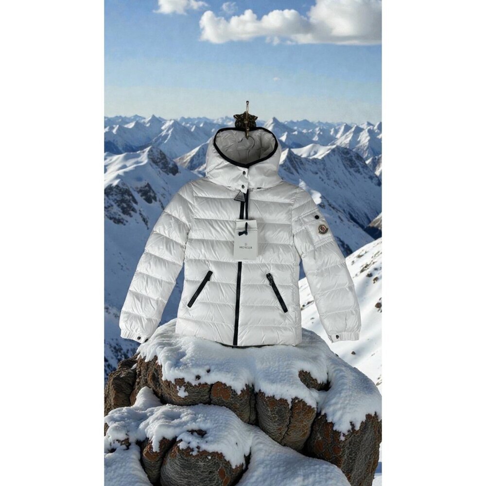 NWT Moncler Bady Puffer Jacket Quilted Logo Down White Black Girls Youth 10